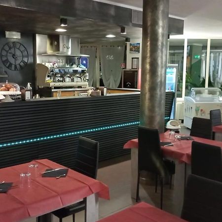 Hotel Verdina Volpiano Zewnętrze zdjęcie